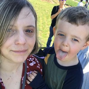 Meet your Posher, Denise